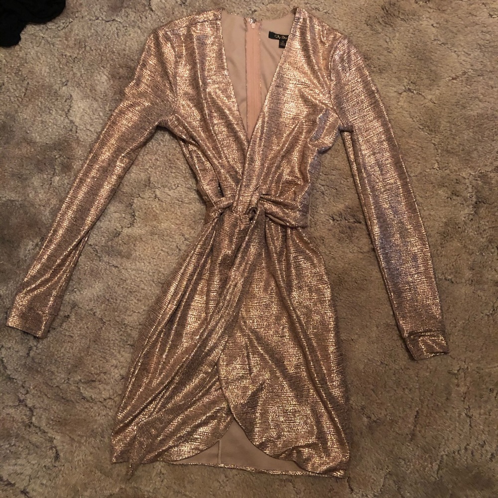 Rose Gold/ Gold shimmery classy cocktail dress
